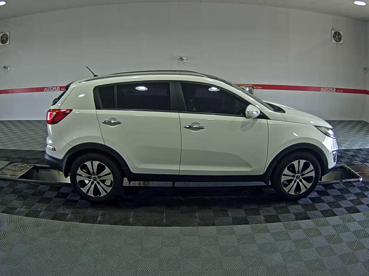 2012 - kia sportage