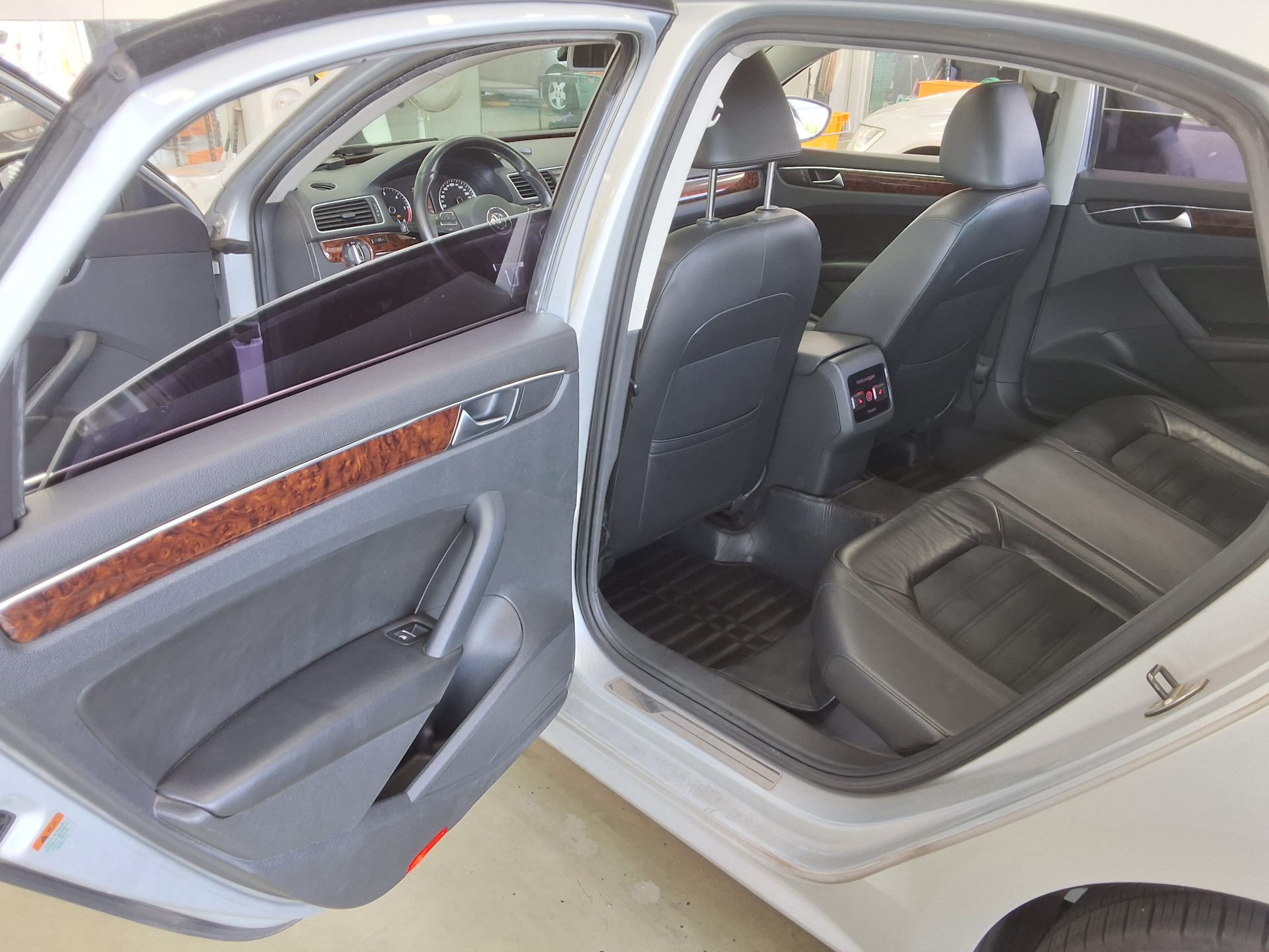 2012 - volkswagen passat