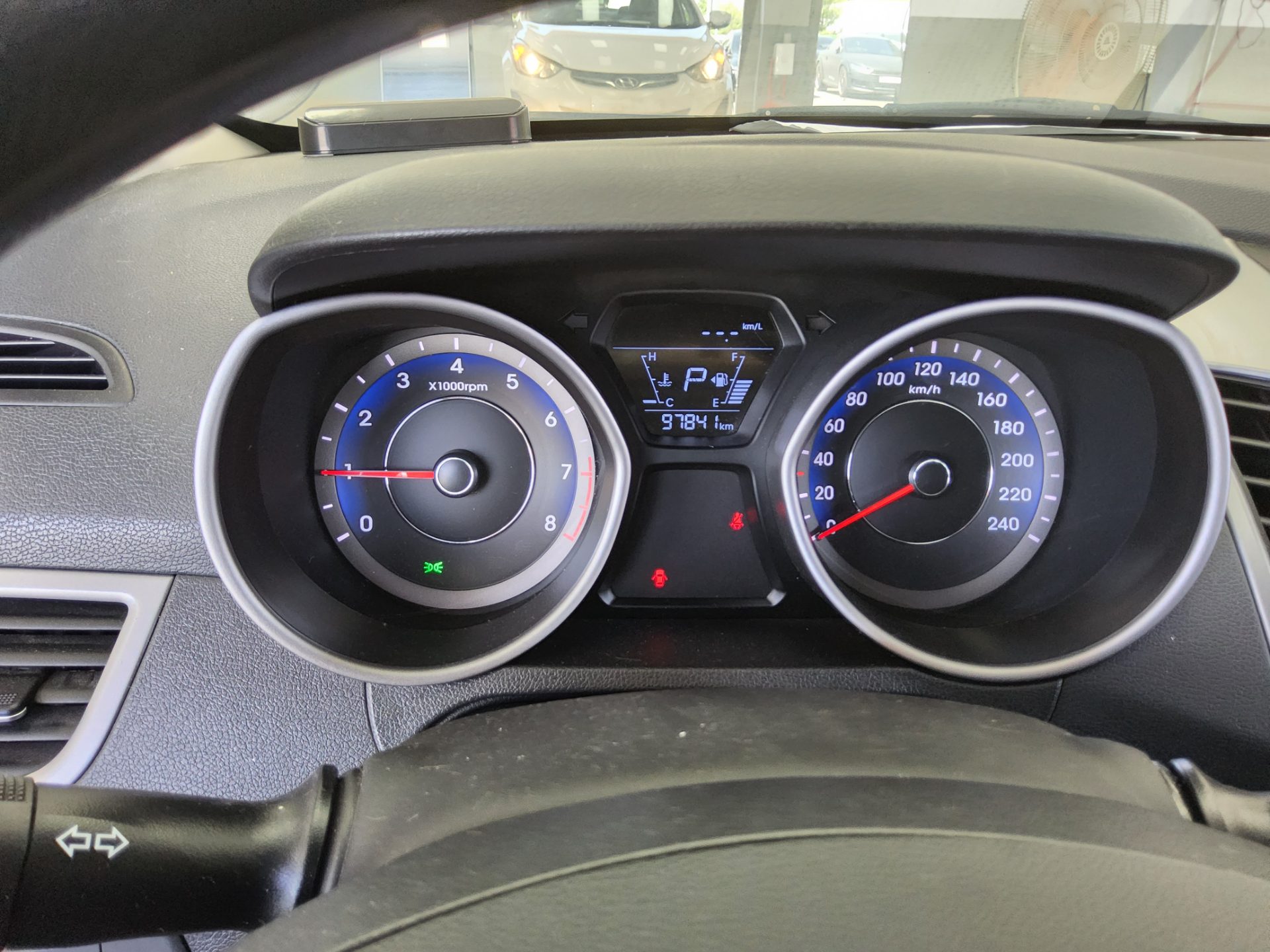 2014 - hyundai avante