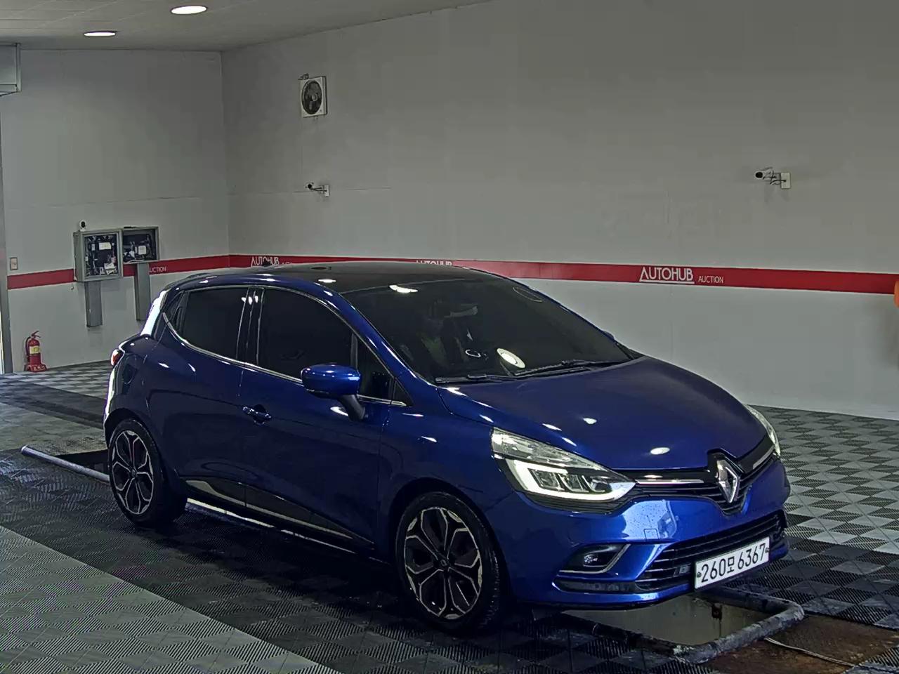 2018 - renault clio