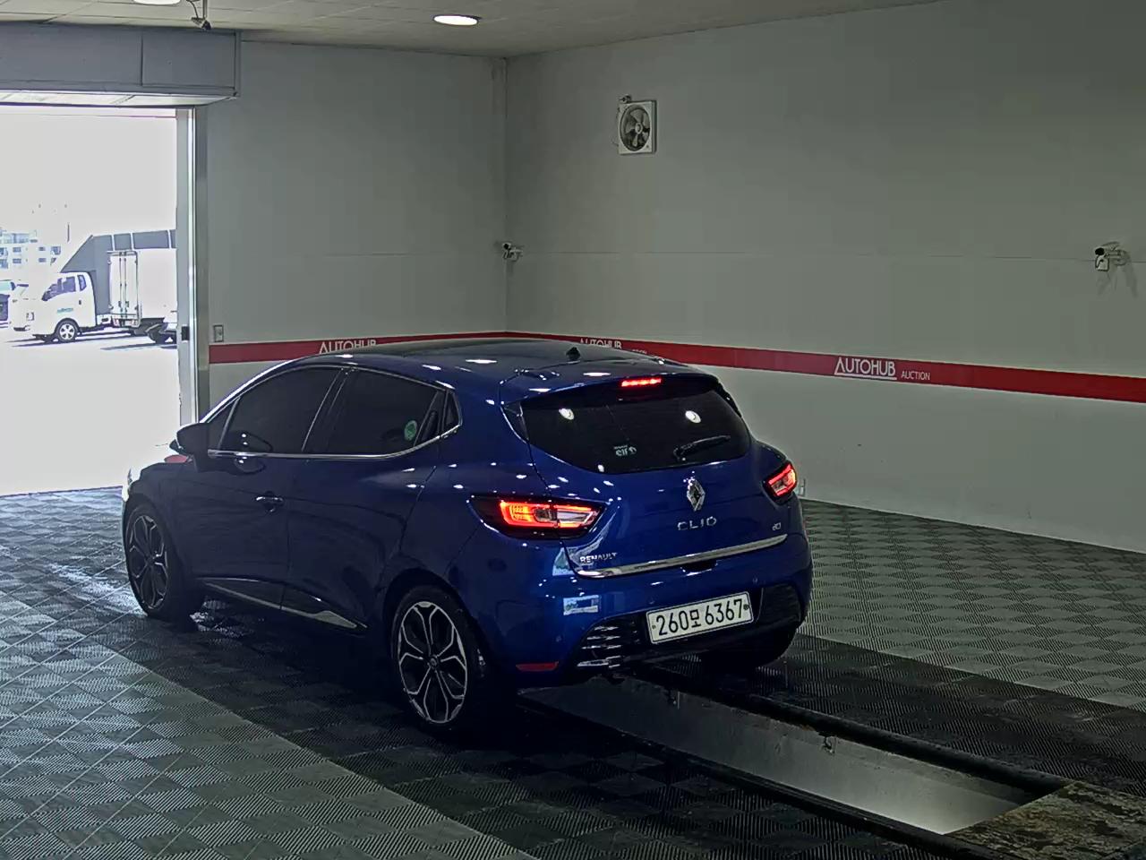 2018 - renault clio