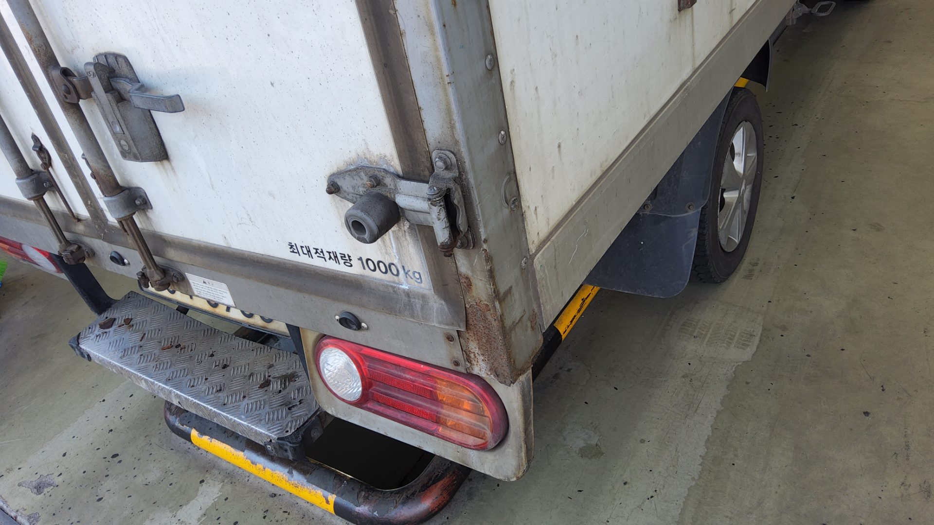 2016 - hyundai porter