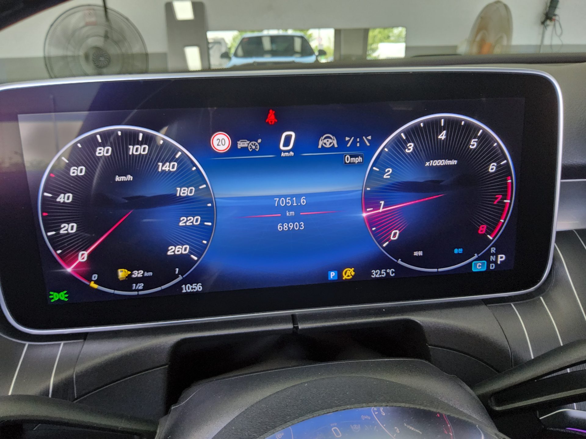 2023 - mercedes-benz c200