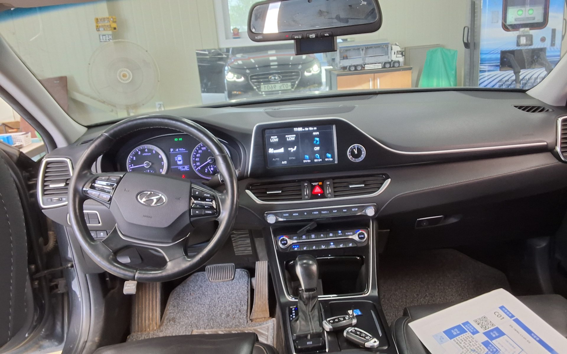 2018 - hyundai grandeur