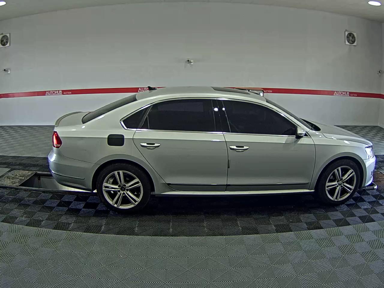 2012 - volkswagen passat