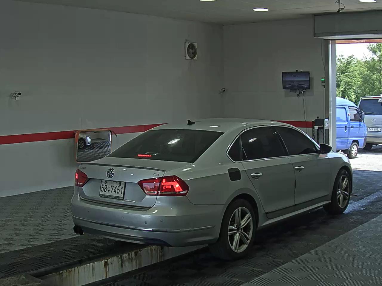 2012 - volkswagen passat