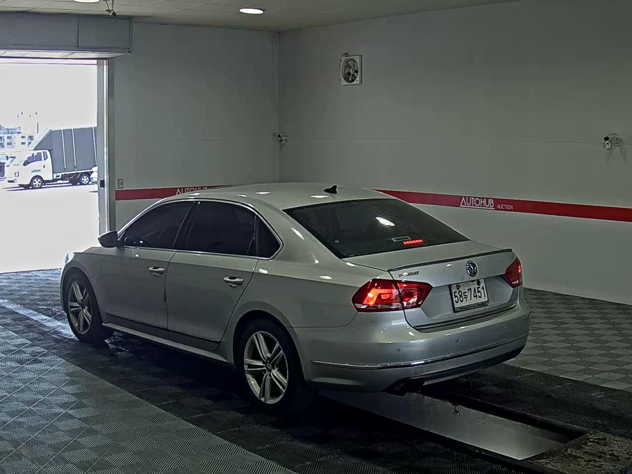 2012 - volkswagen passat