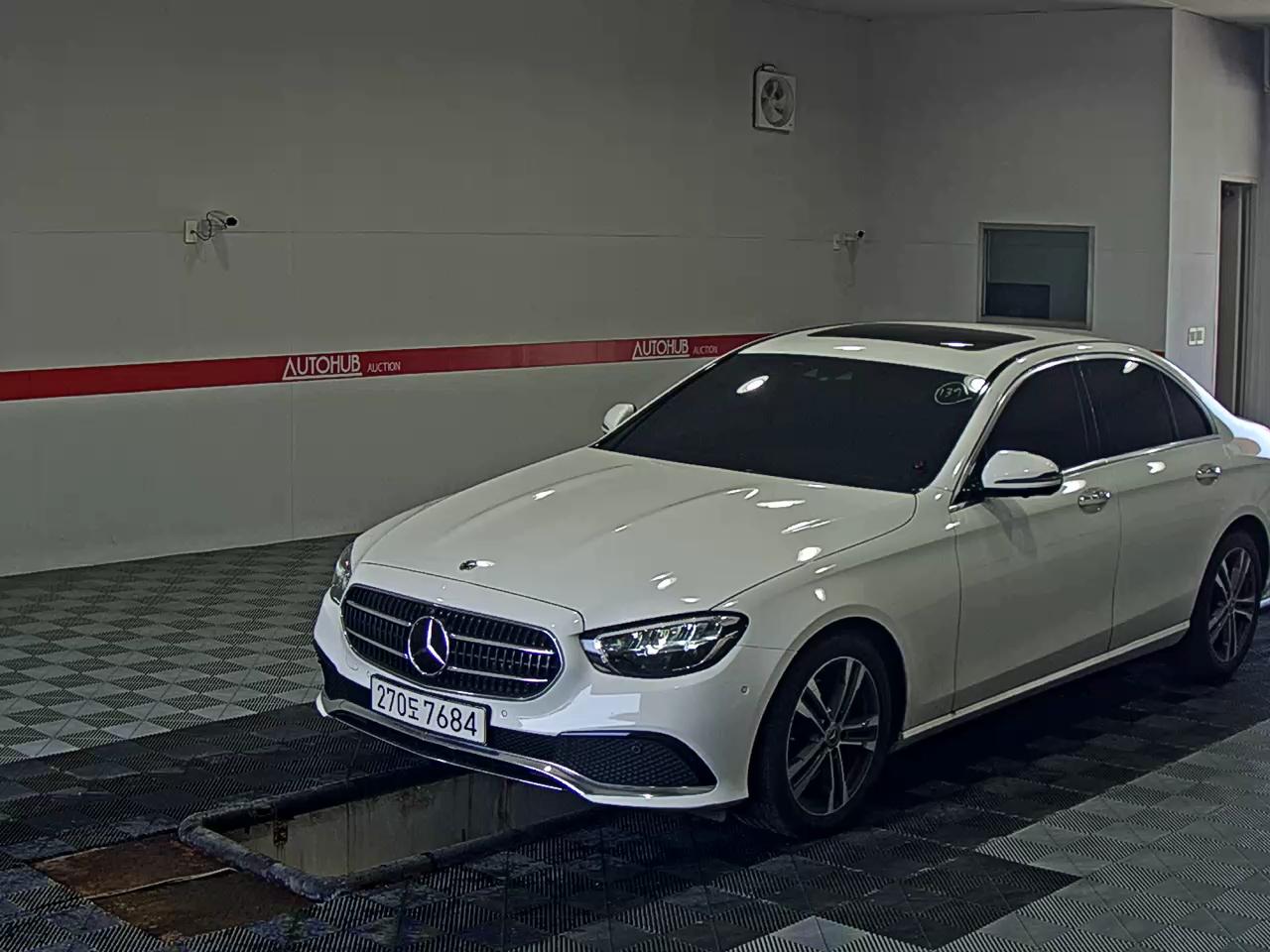 MERCEDES-BENZ CLASS (5TH GEN) E250 AVANTGARDE