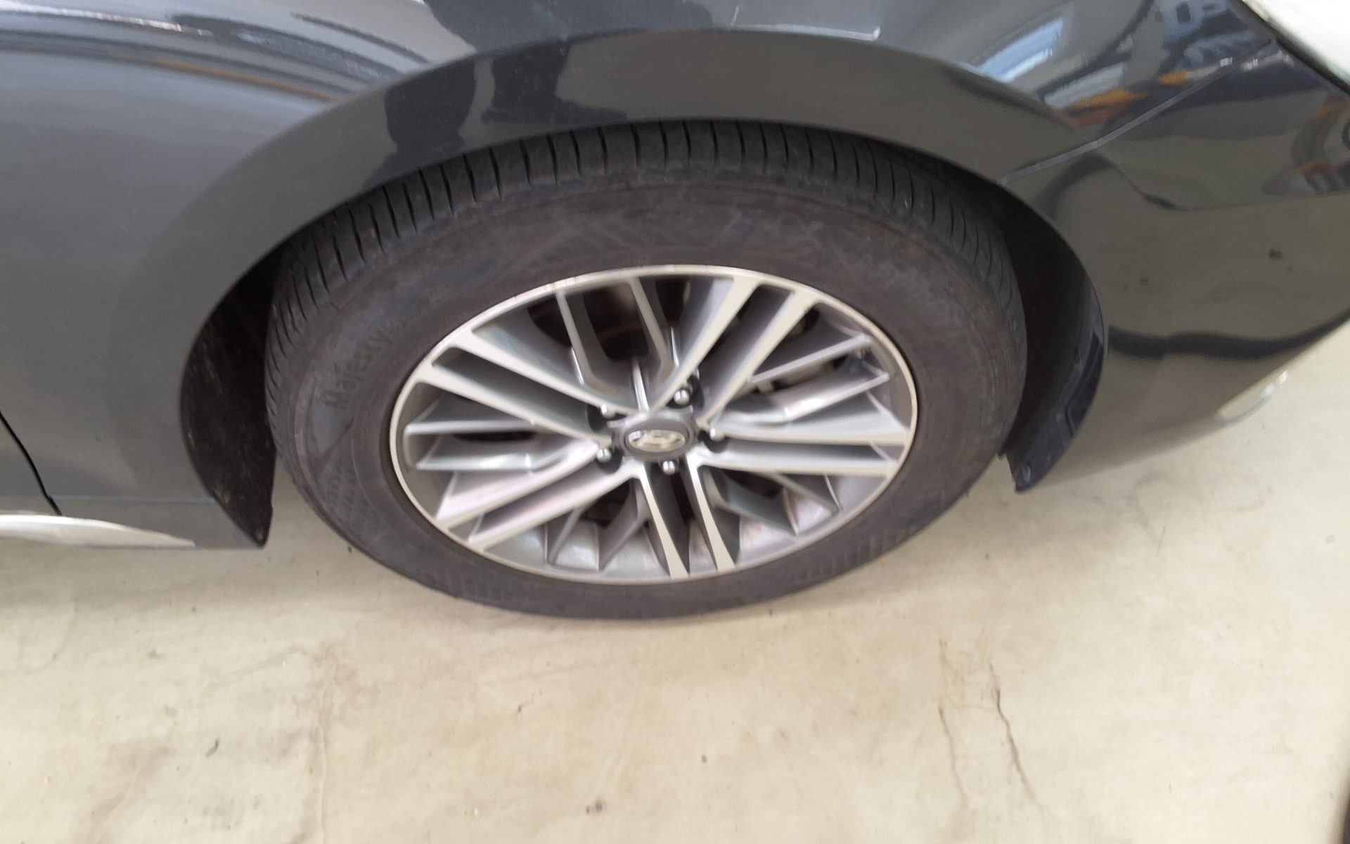 2018 - hyundai grandeur