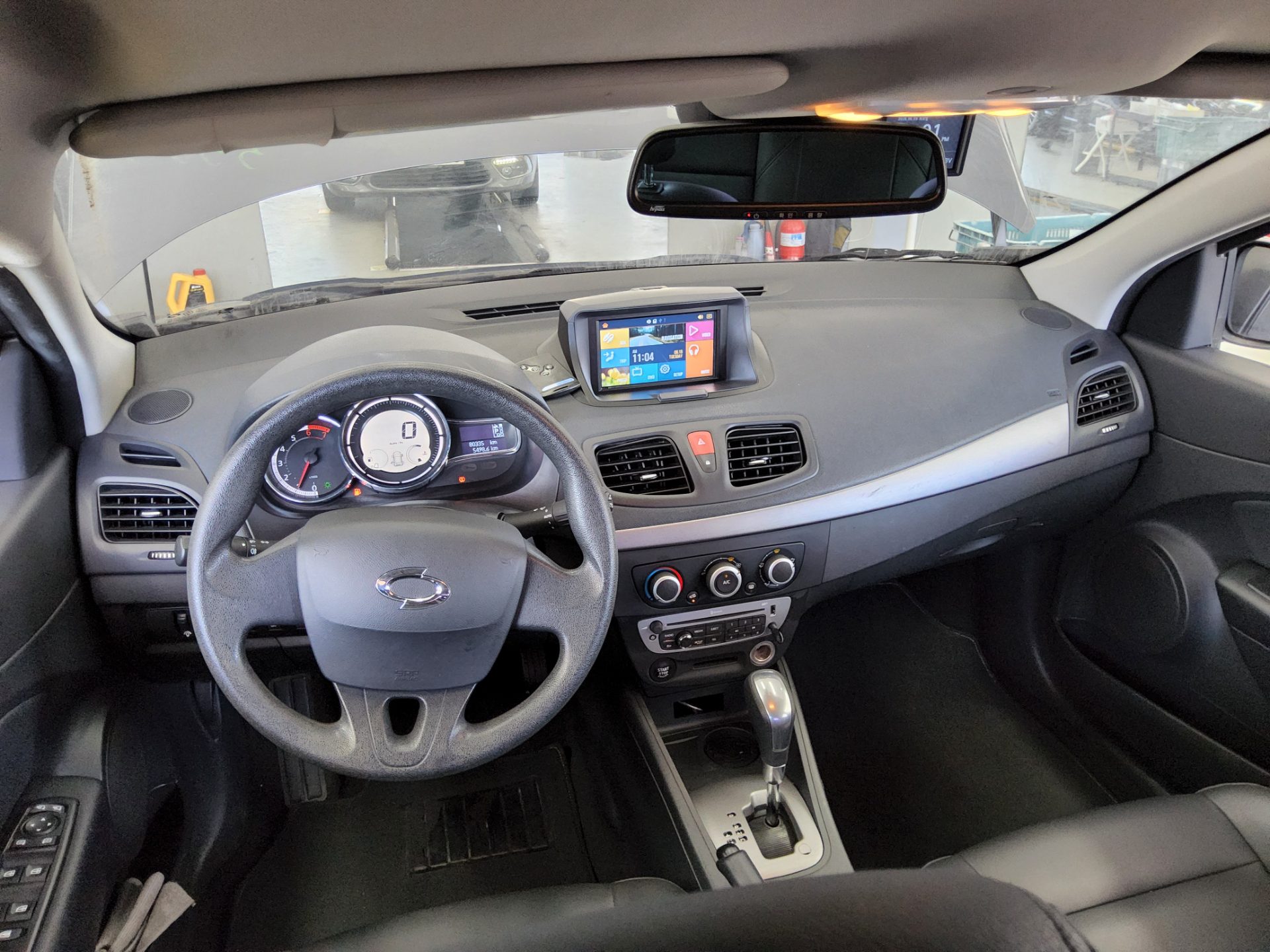 2019 - renault sm3