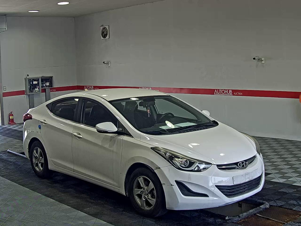 2014 - hyundai avante