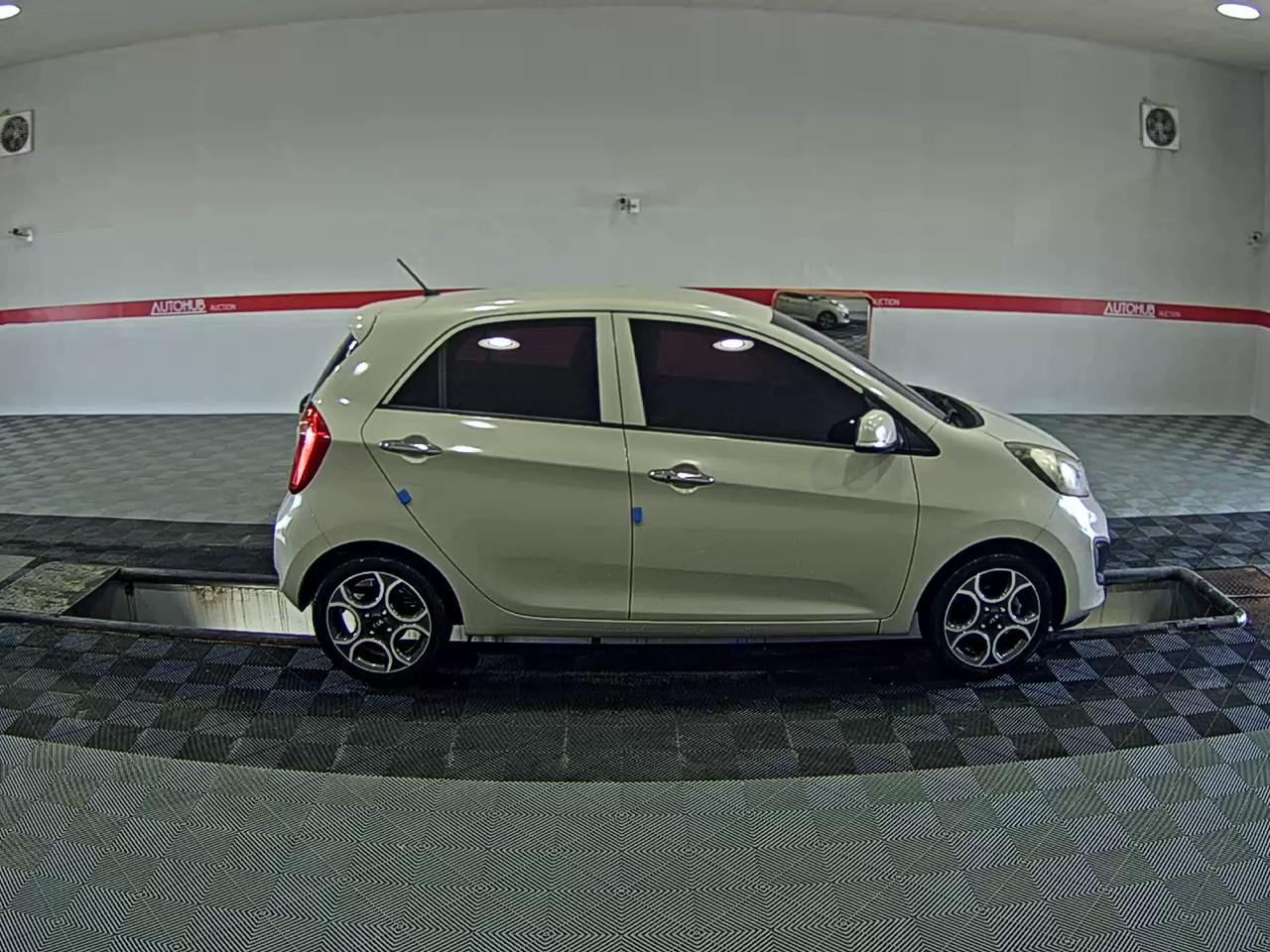 2012 - kia morning