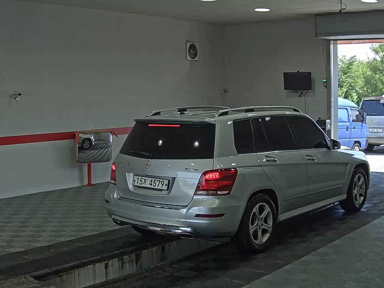 2013 - mercedes-benz glk220