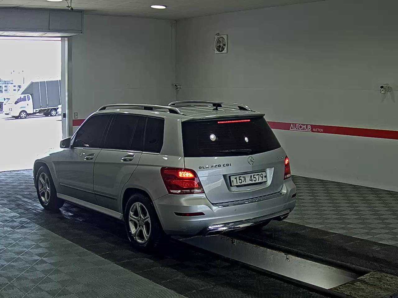 2013 - mercedes-benz glk220