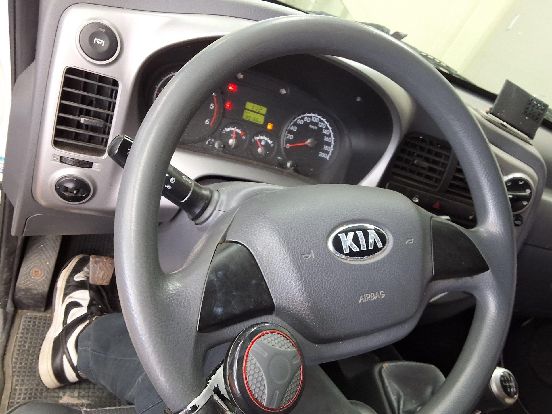 2016 - kia bongo