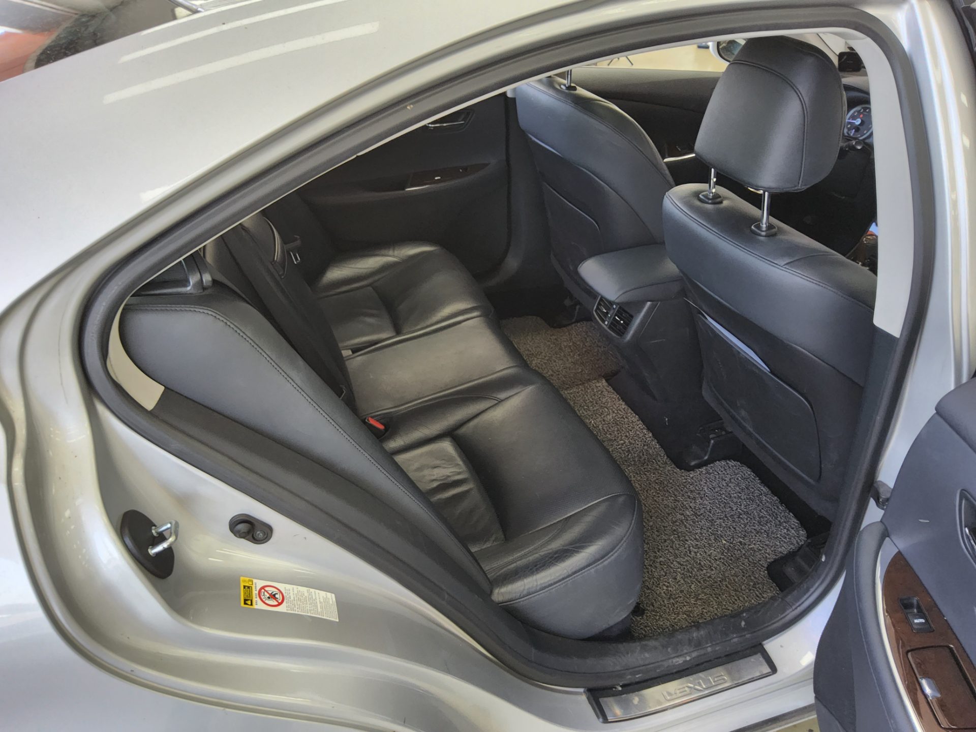 2011 - lexus es