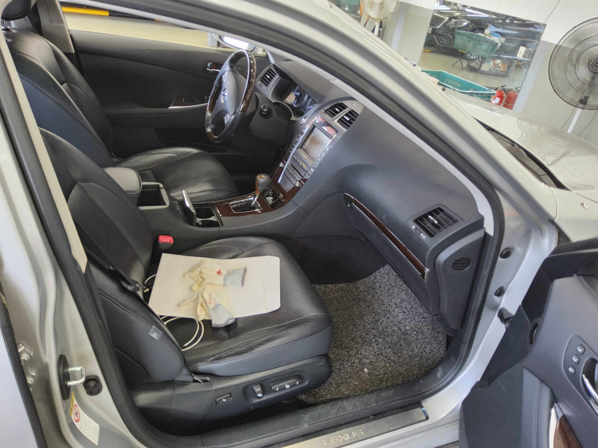 2011 - lexus es