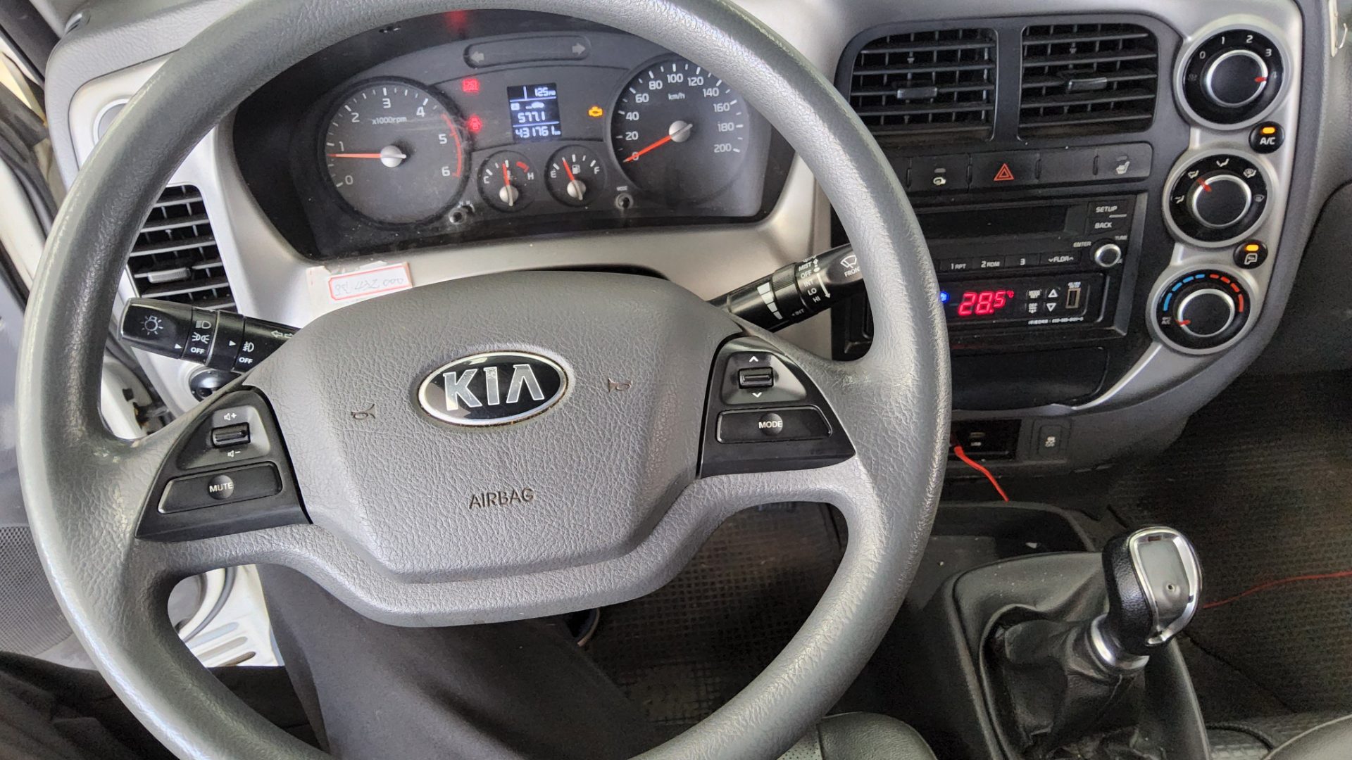 2018 - kia bongo