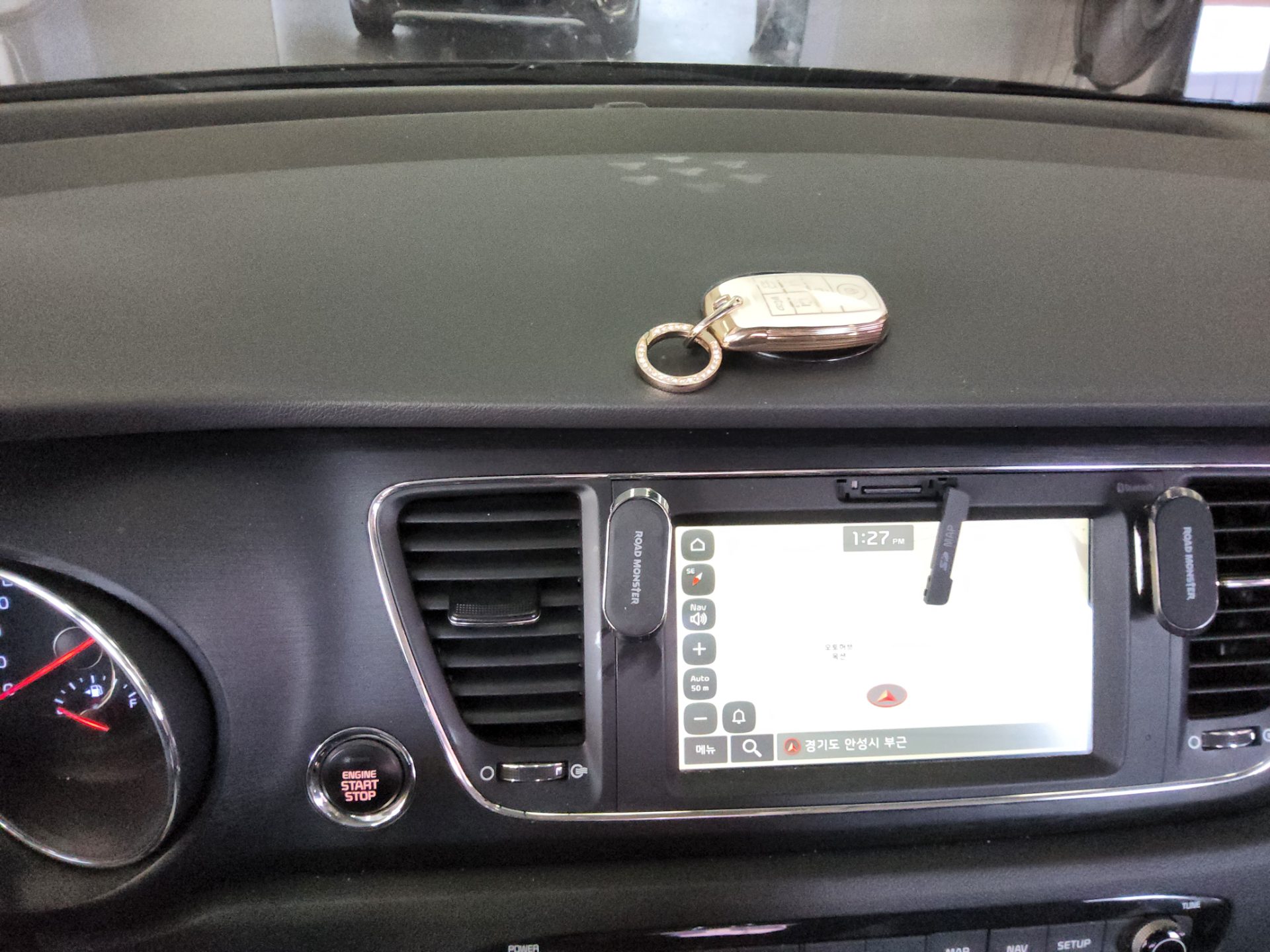 2020 - kia carnival