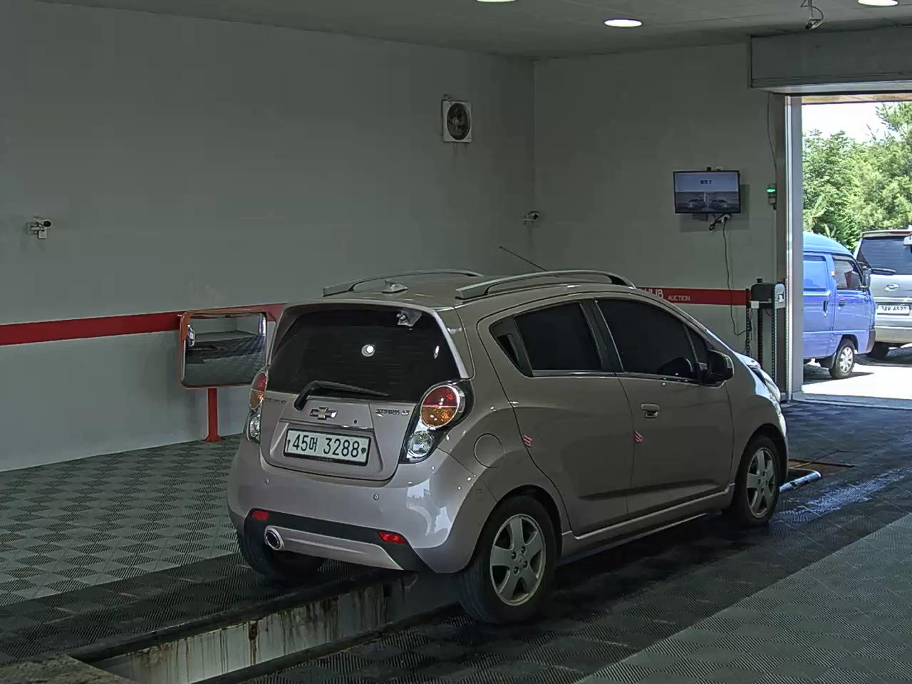 2012 - chevrolet spark
