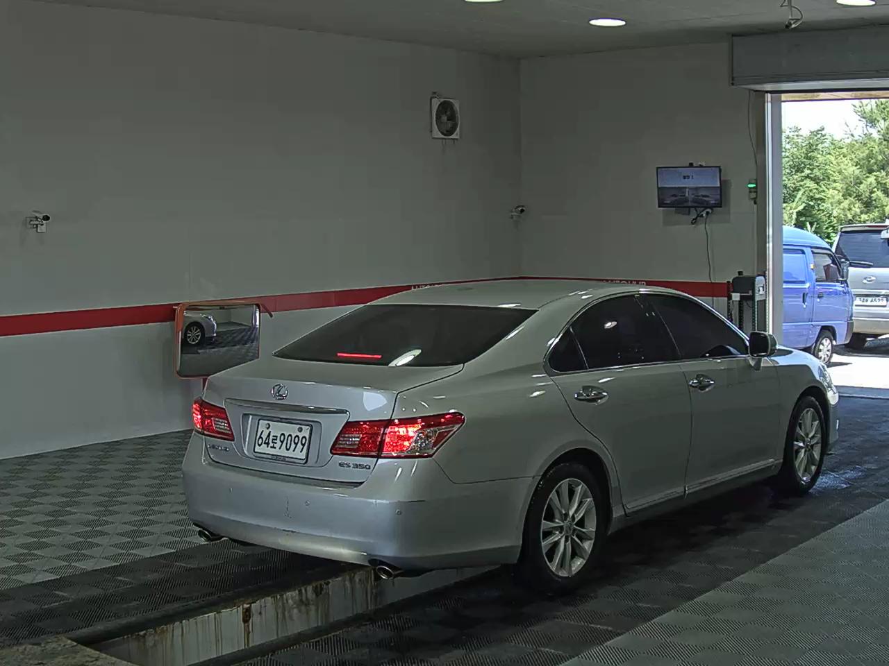 2011 - lexus es