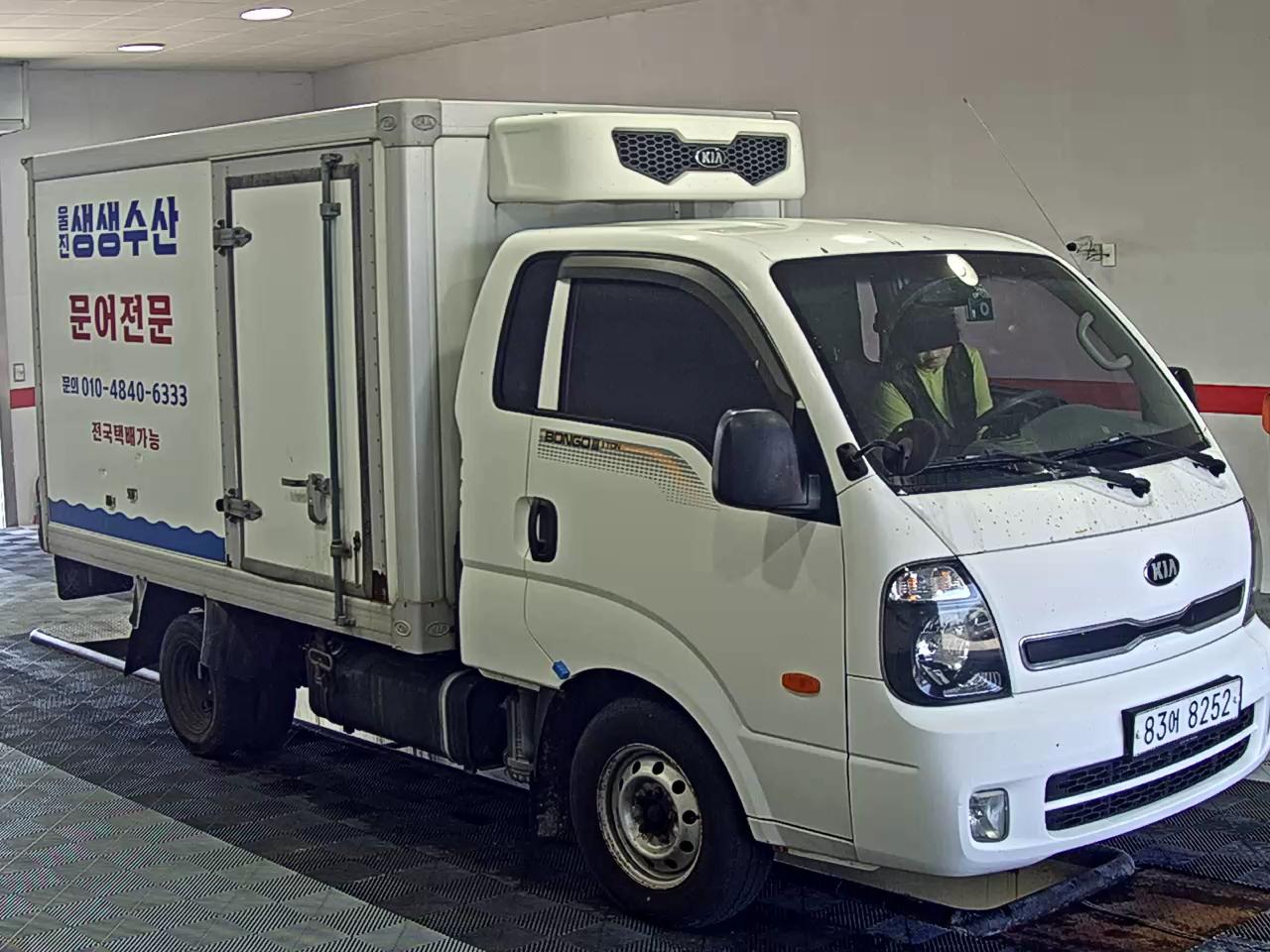 2016 - kia bongo