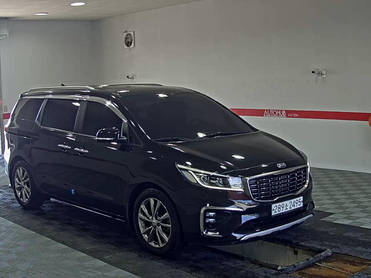 2020 - kia carnival