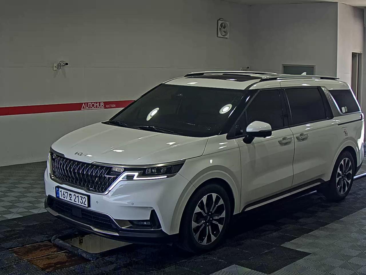 KIA CARNIVAL (KA4)