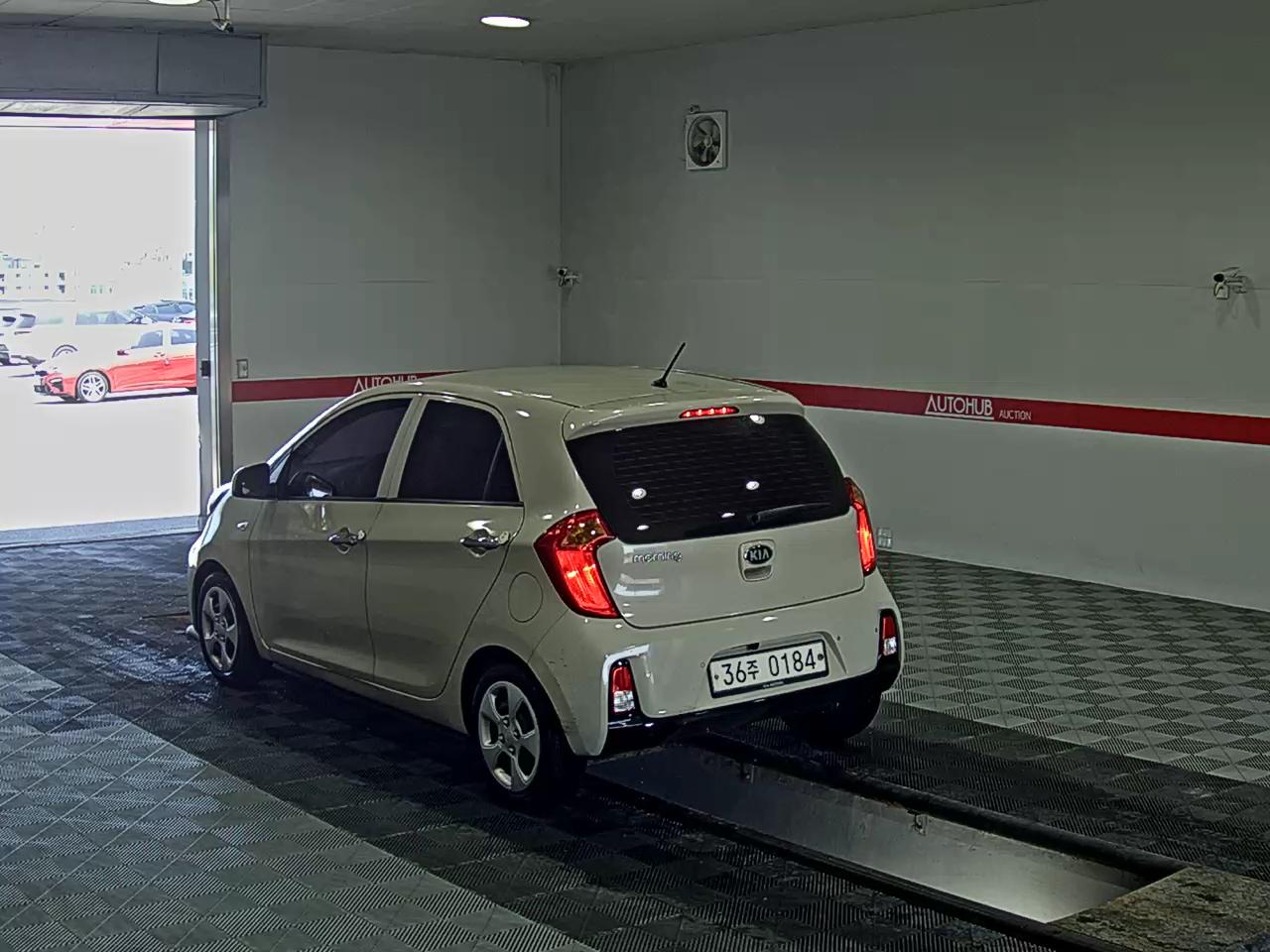 2016 - kia morning