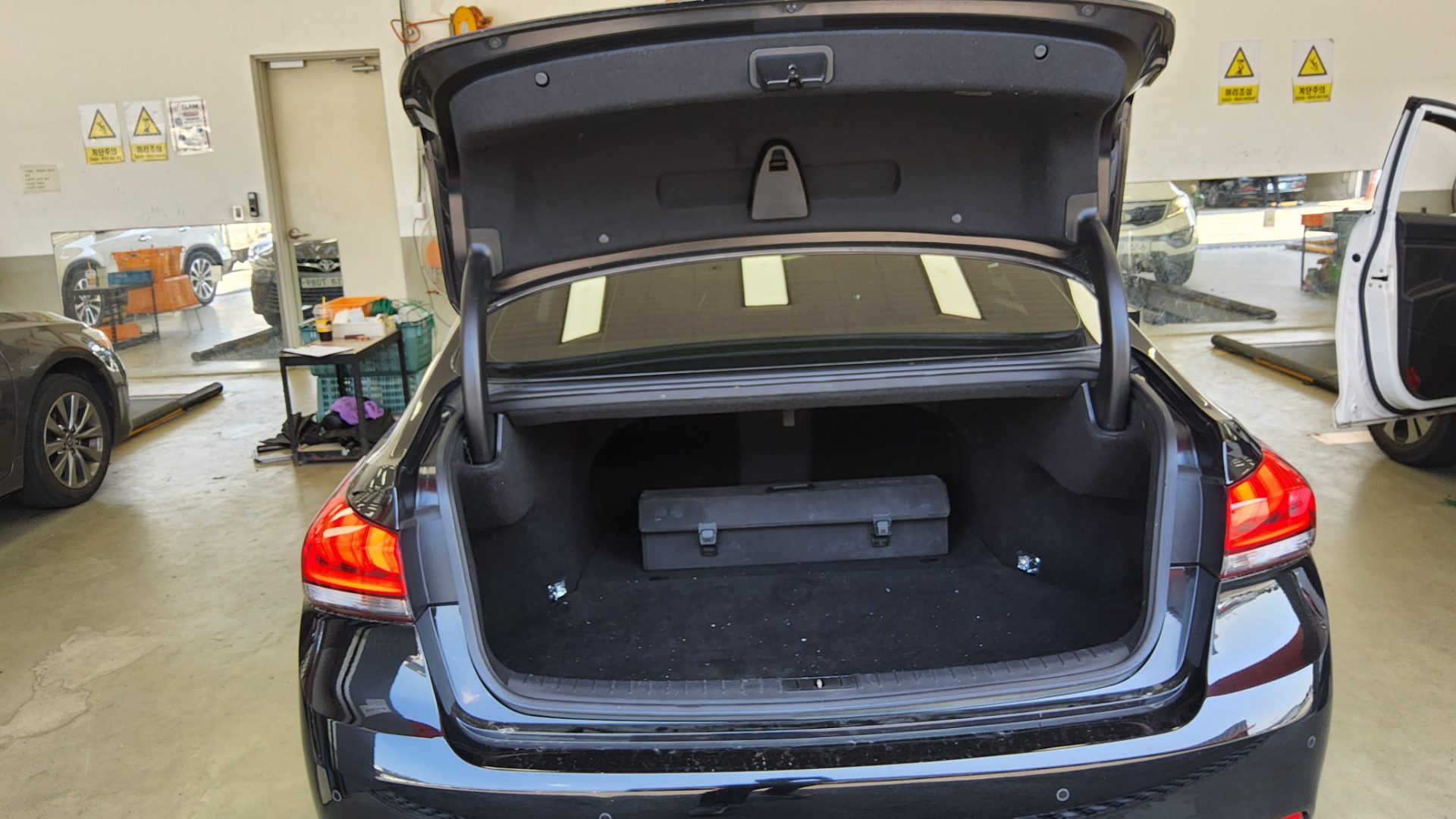 2017 - genesis g80