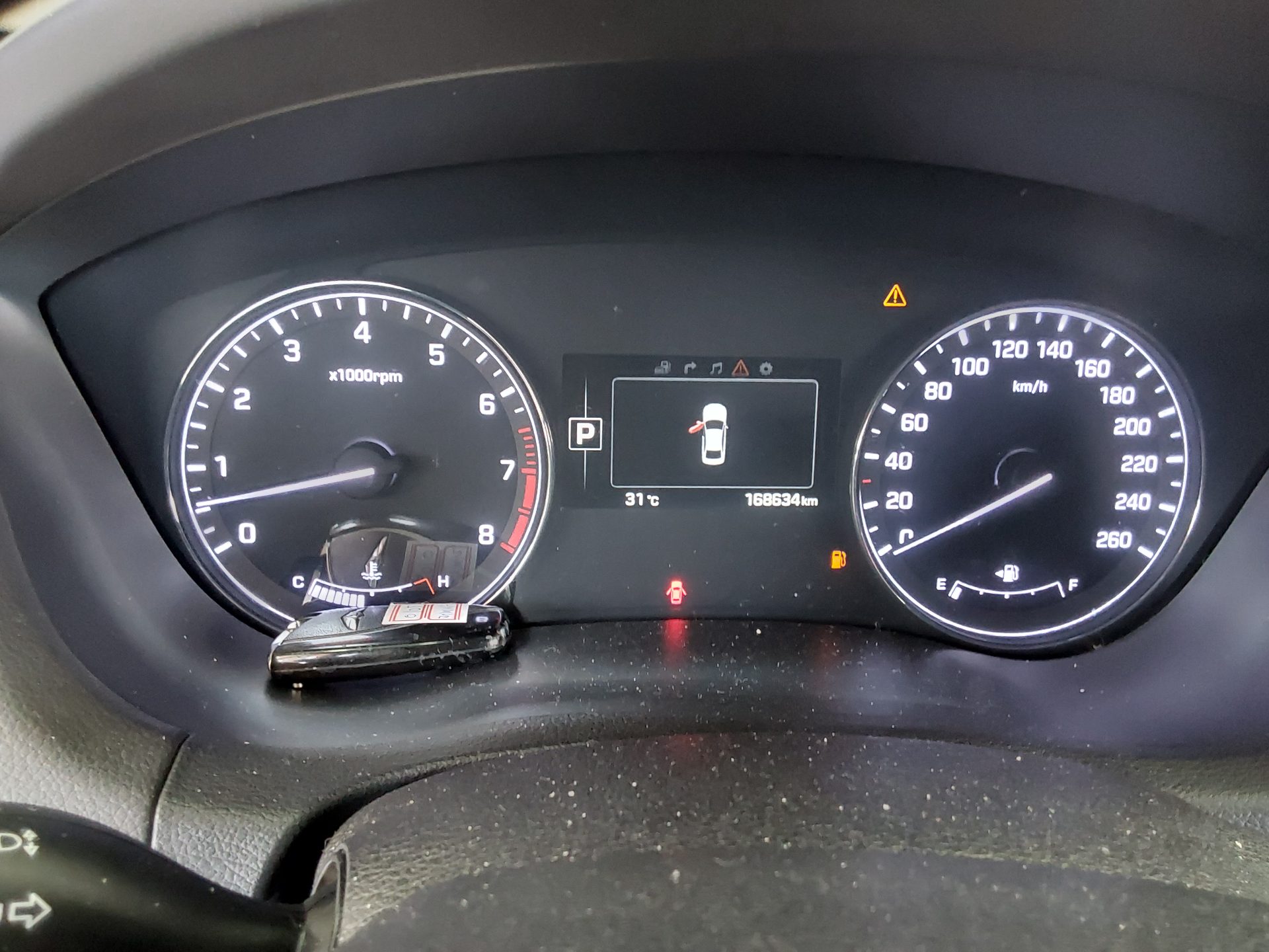 2016 - hyundai g330