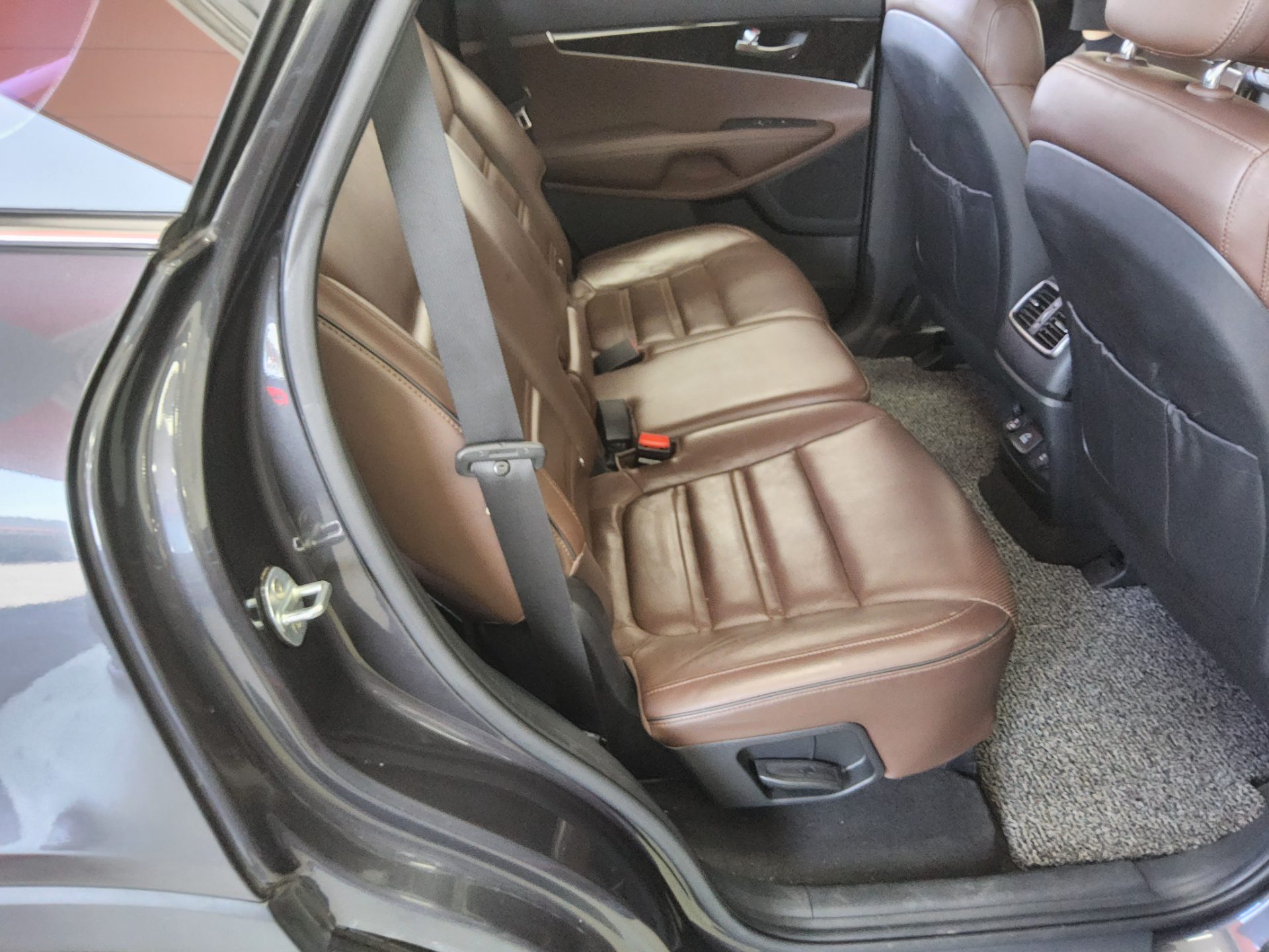 2016 - kia sorento