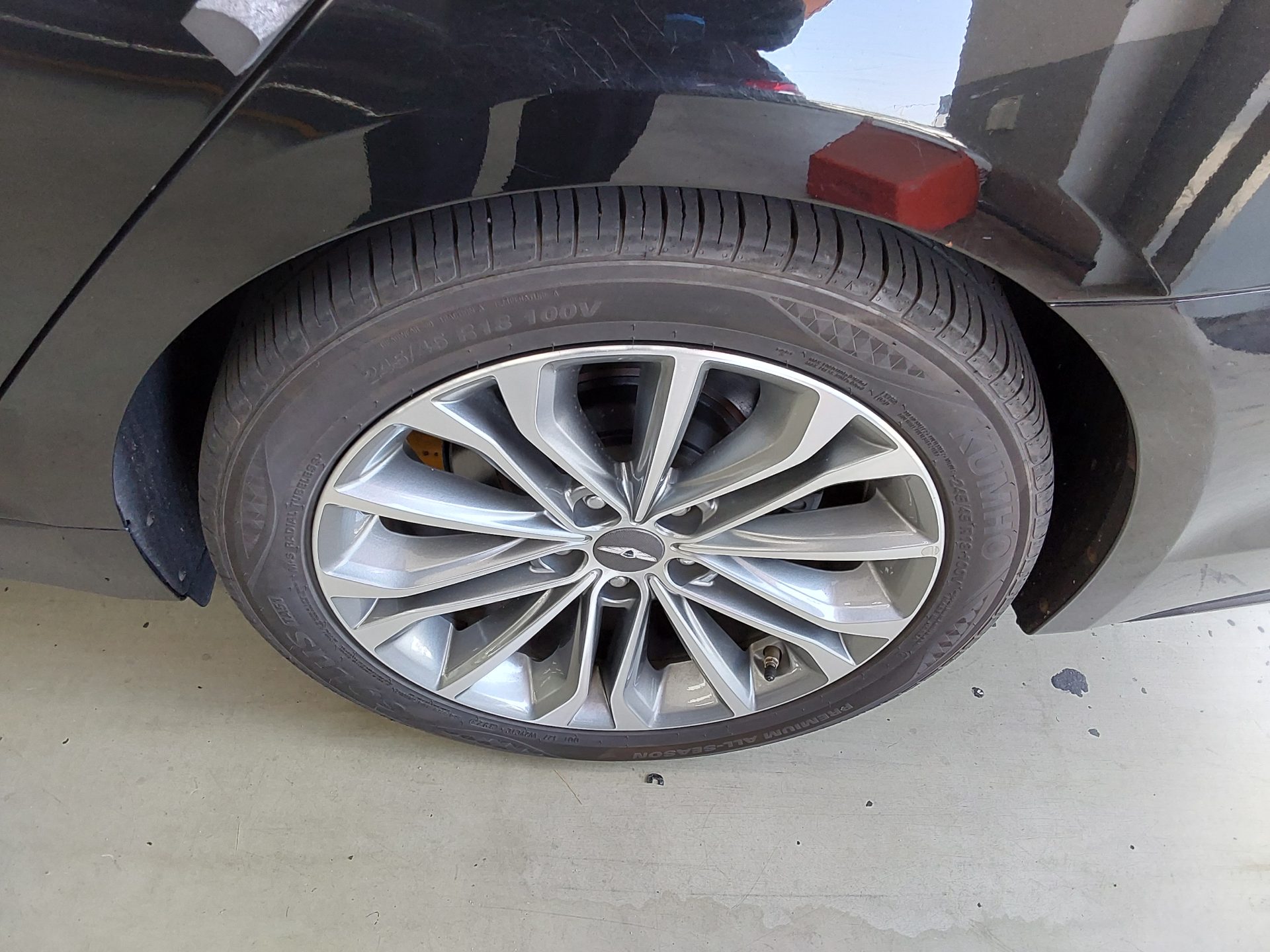 2016 - hyundai g330