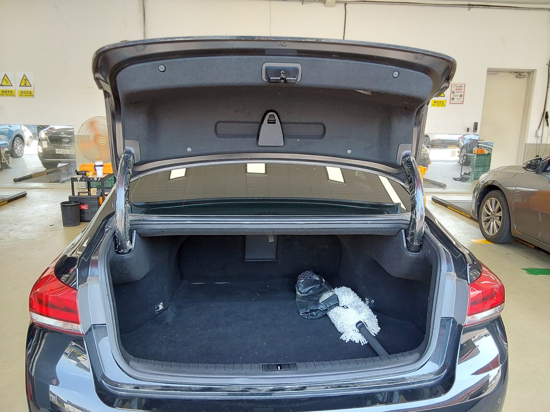 2016 - hyundai g330