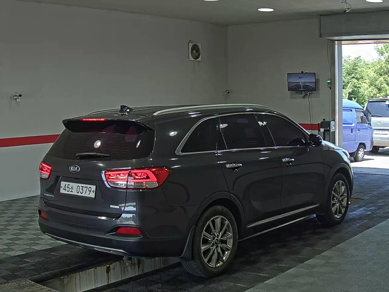 2016 - kia sorento