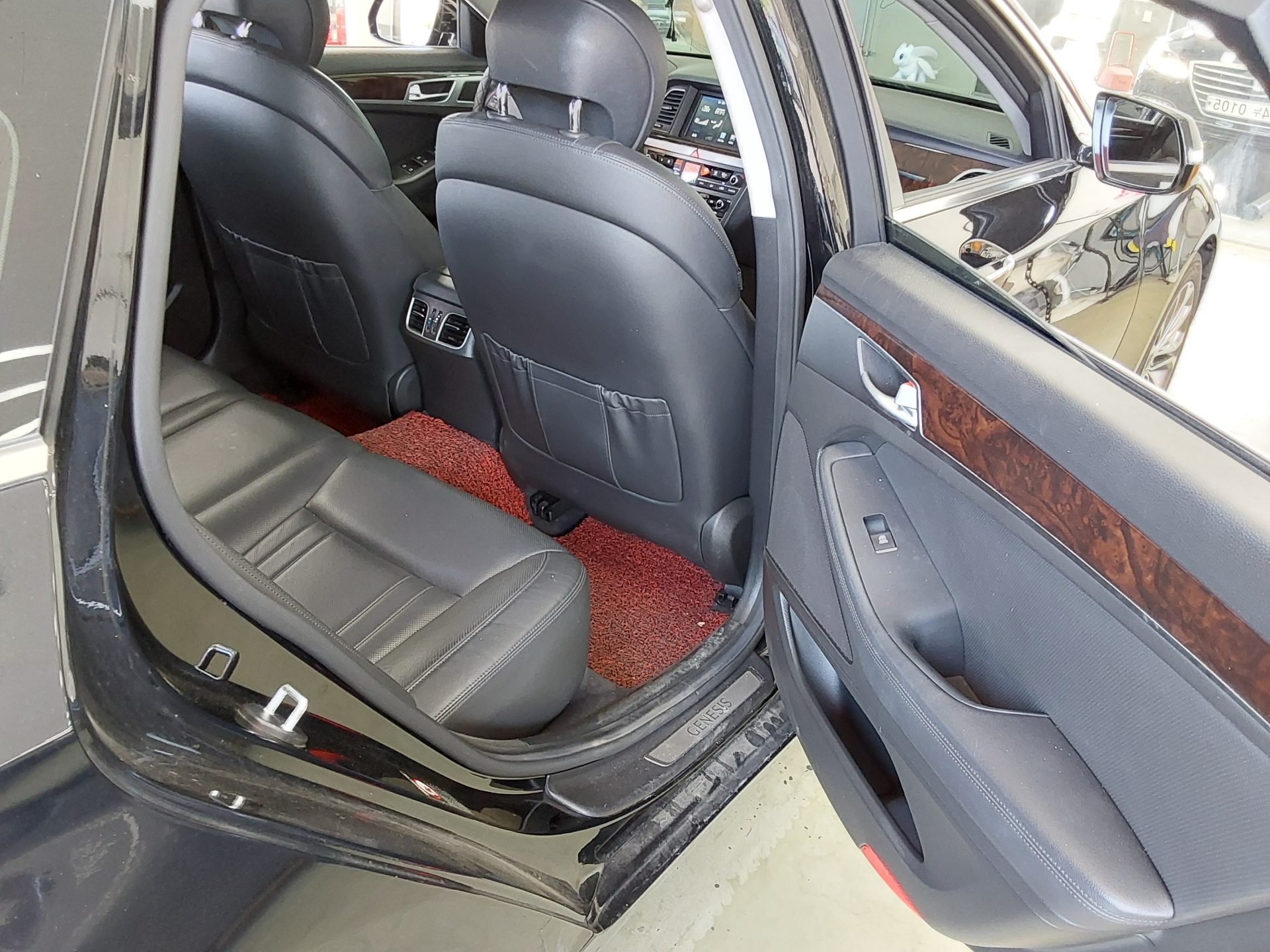 2016 - hyundai g330