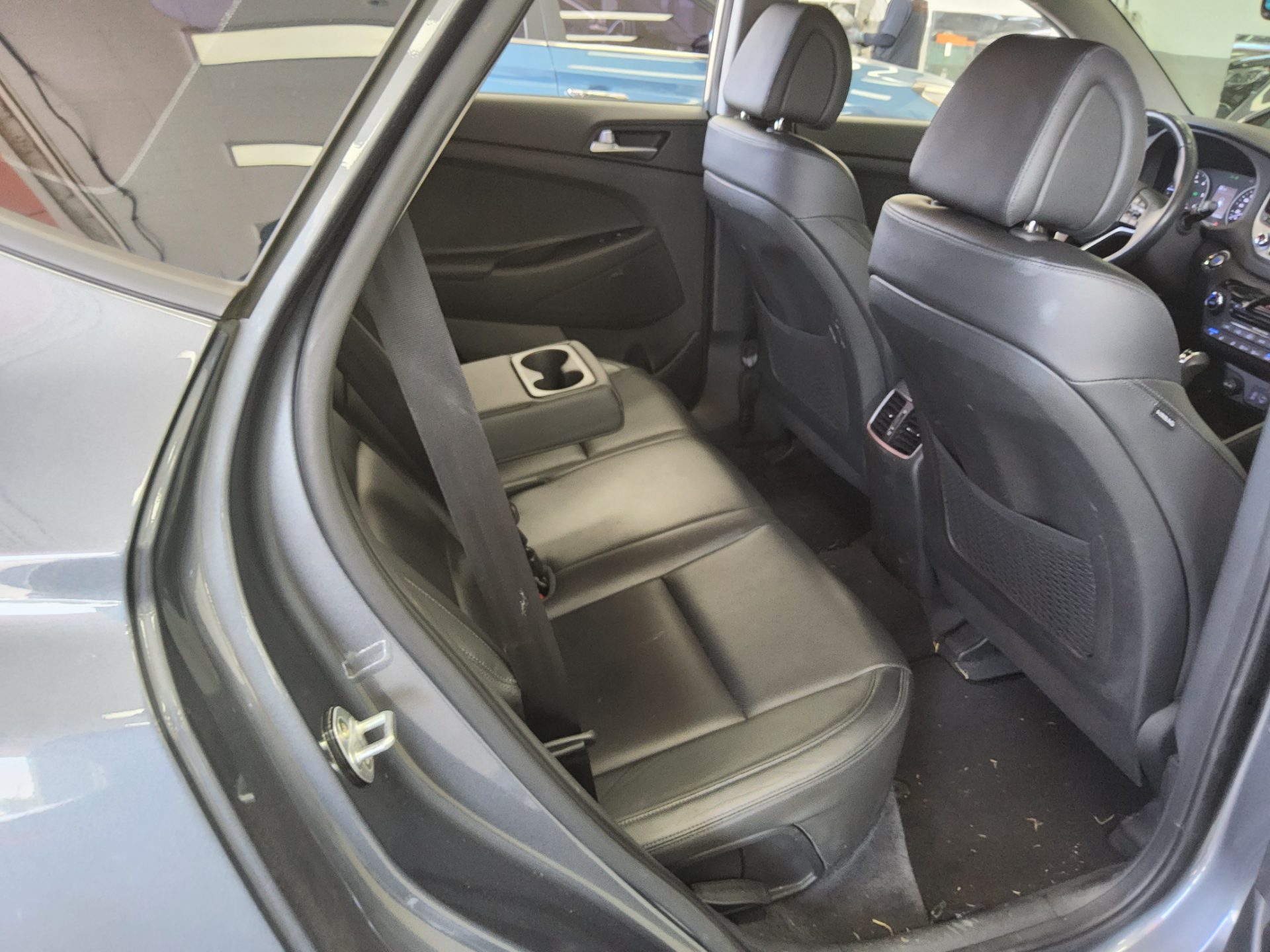 2016 - hyundai tucson
