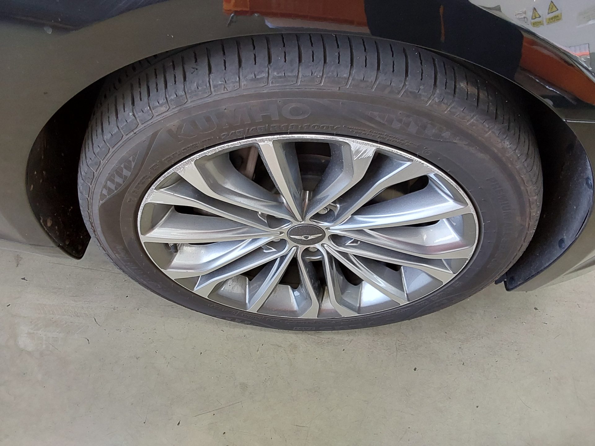 2016 - hyundai g330