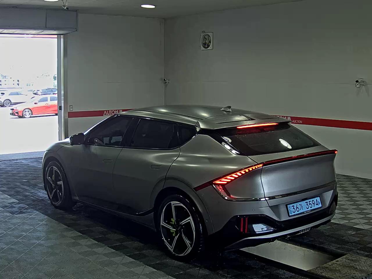 2023 - kia ev6