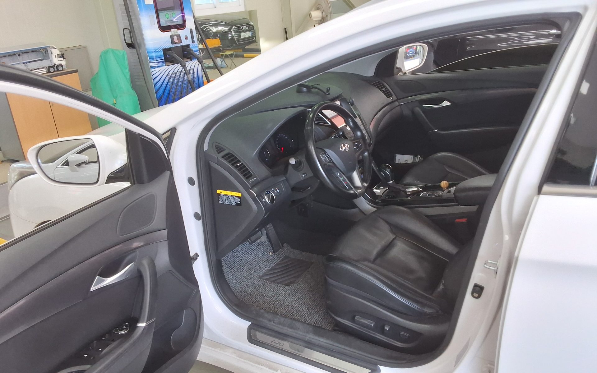 2016 - hyundai i40