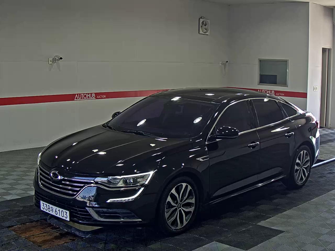 2016 - renault sm6