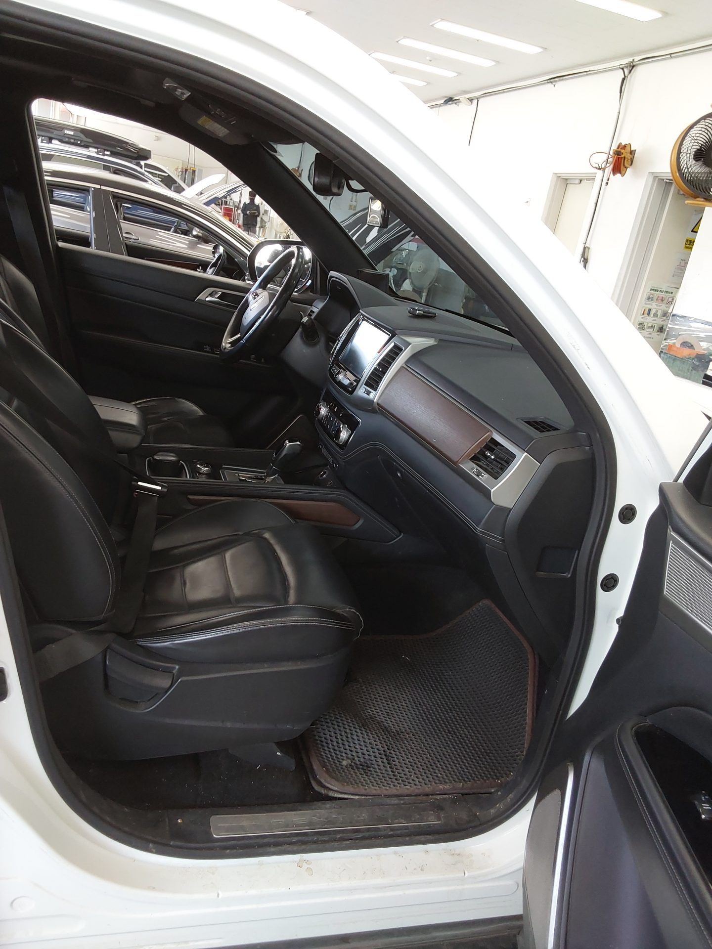 2018 - ssangyong rexton