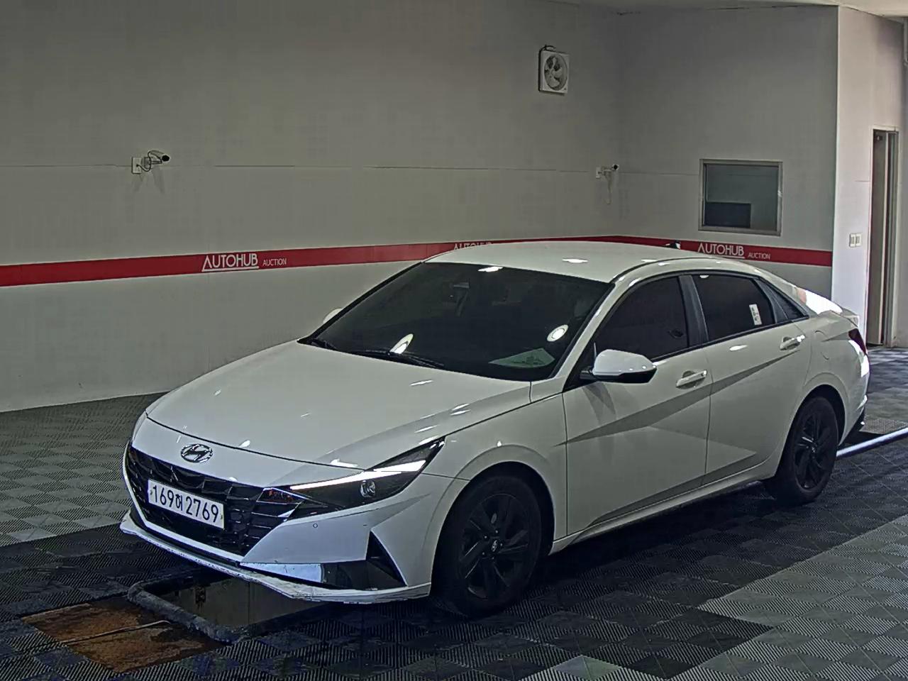 2023 - hyundai avante