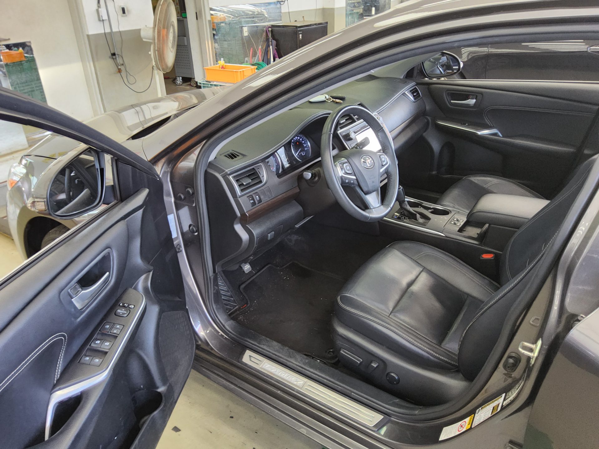 2017 - toyota camry