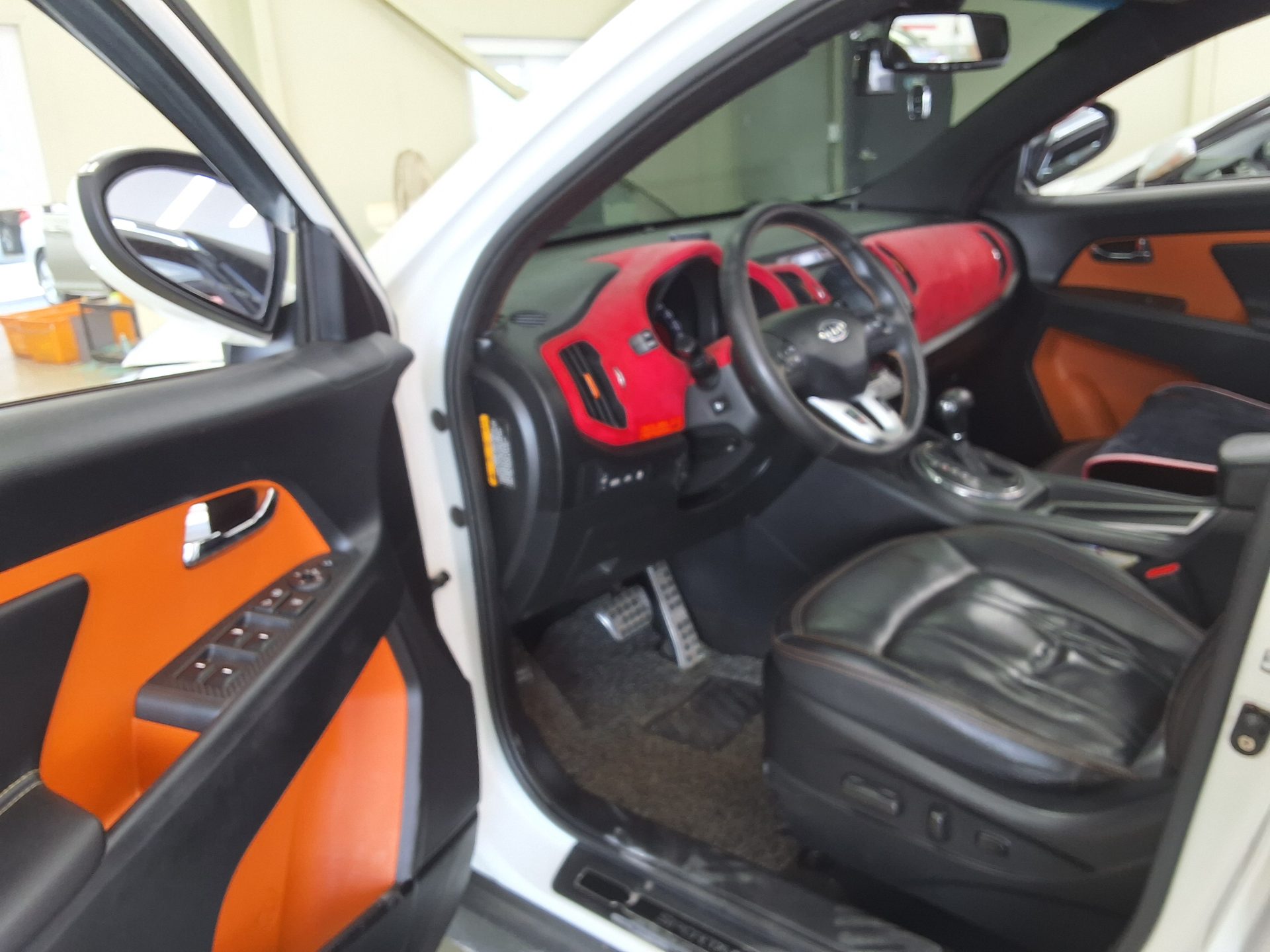 2012 - kia sportage