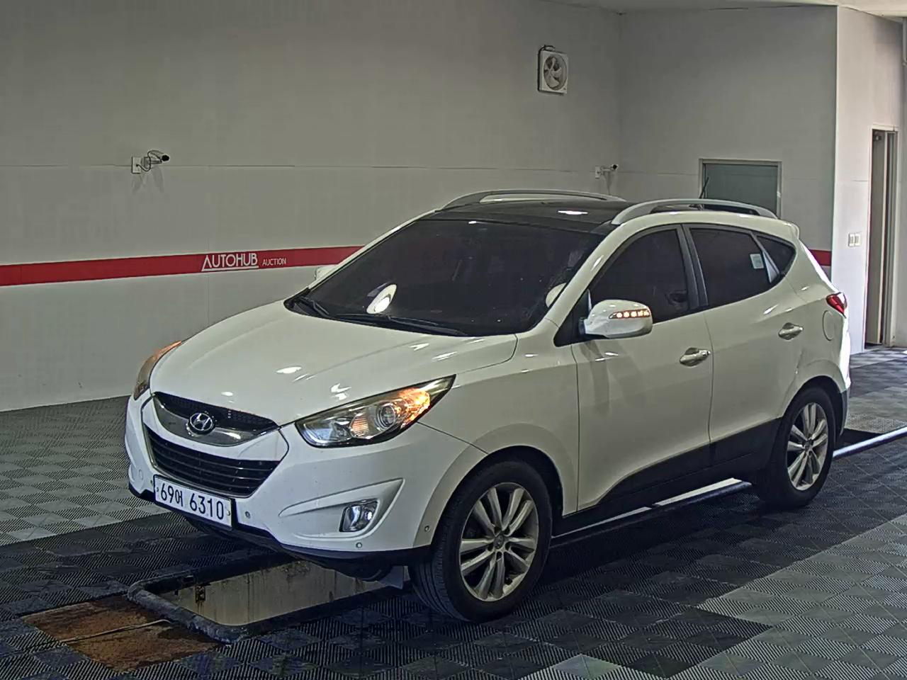 2013 - hyundai tucson