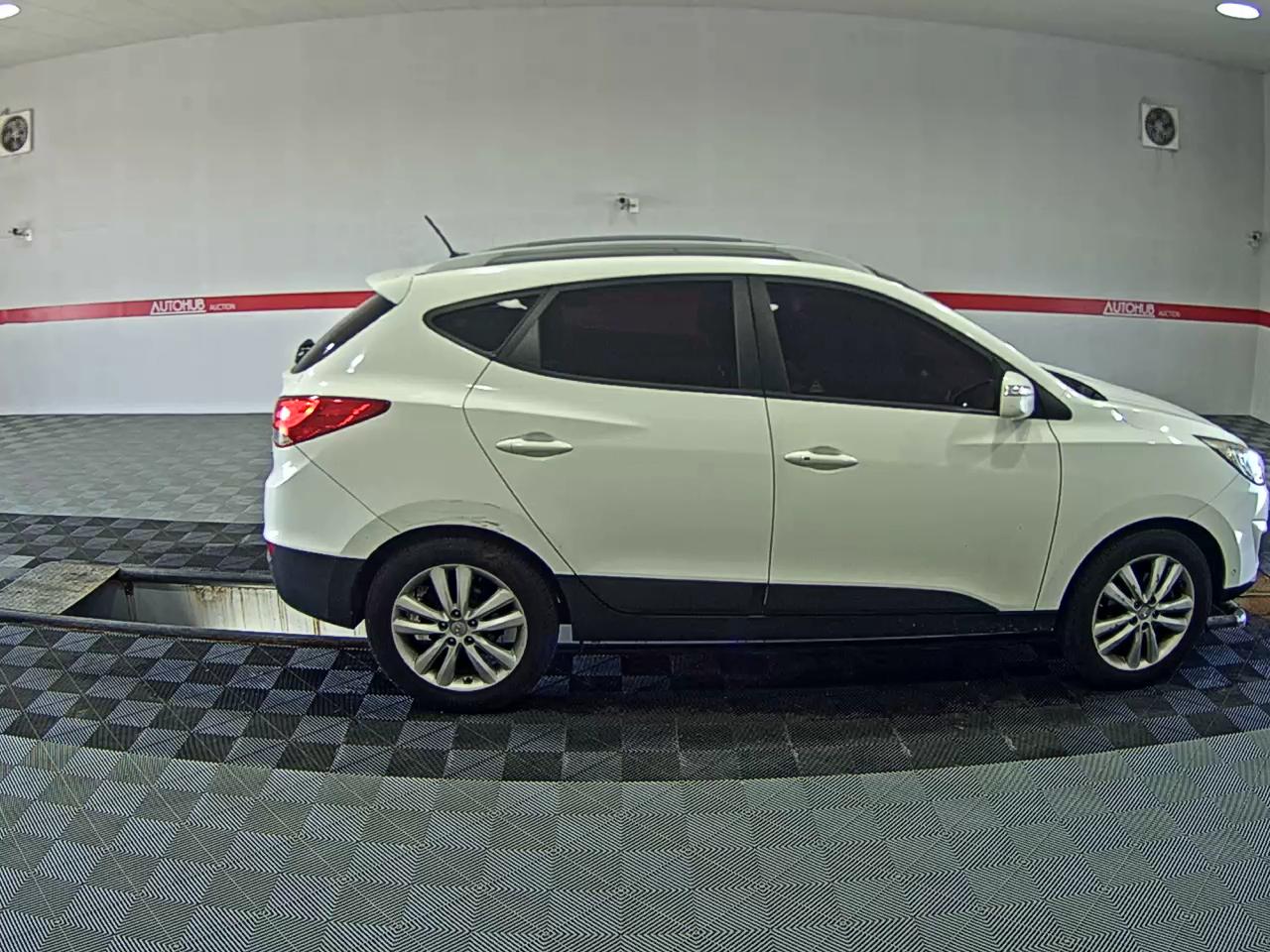 2013 - hyundai tucson