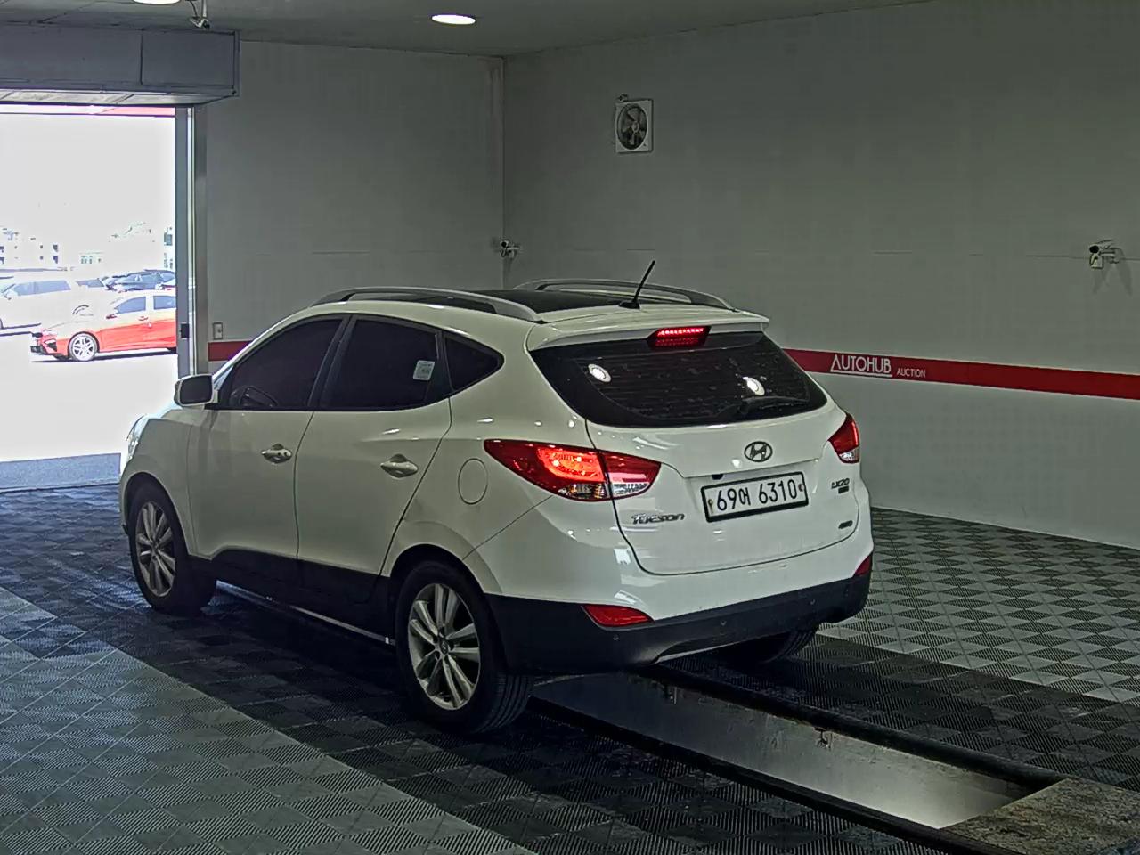 2013 - hyundai tucson