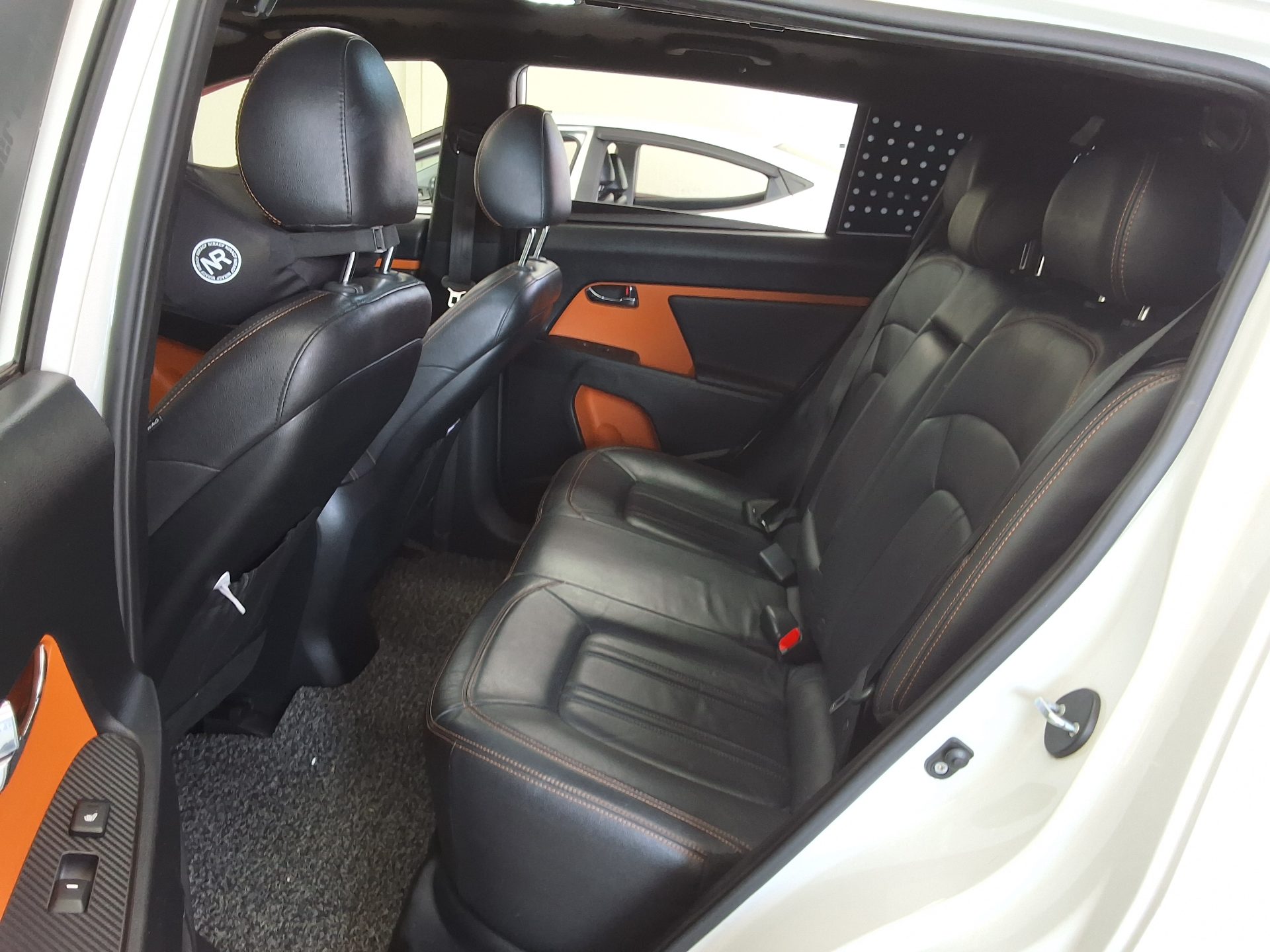 2012 - kia sportage