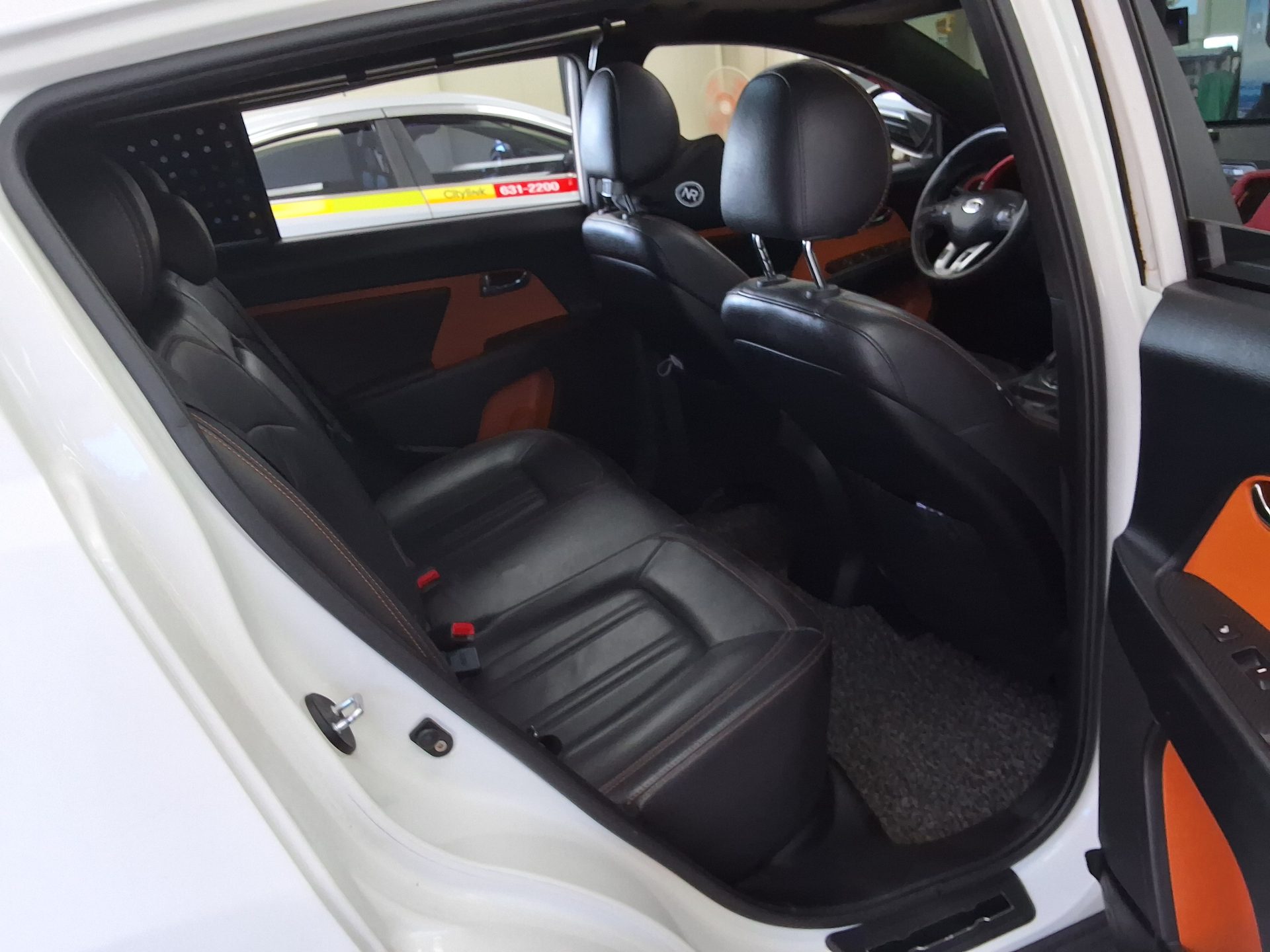 2012 - kia sportage